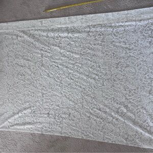 Large Vintage Lace Curtain Panel, Size In Photos, Large Enough For A Tablecloth